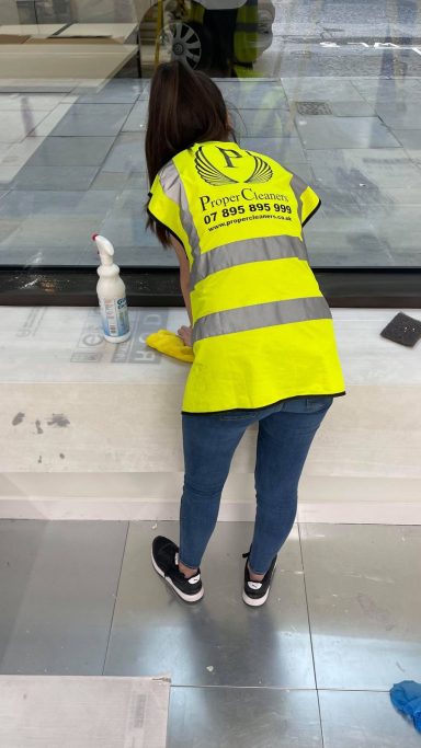 Trusted Office Cleaning Company in London – Proper Cleaners Providing Eco-Friendly Commercial Cleaning