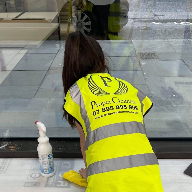 Professional Commercial Cleaning Services in London | Proper Cleaners – Office, Retail & Industrial Cleaning Experts